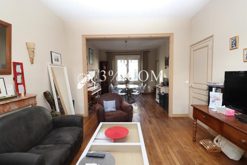 Maison - 138 m² - 9 pièces