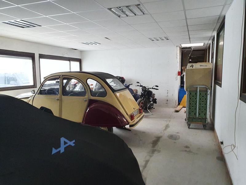 Local d'activité / Entrepôt - 70 m²