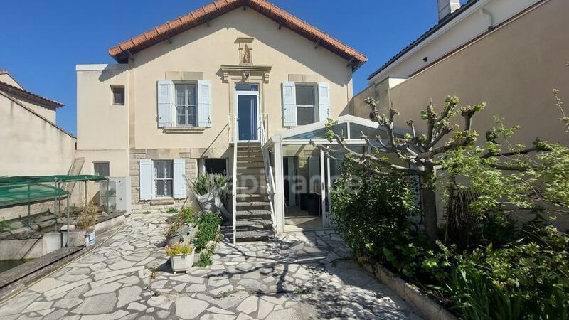 Maison - 120 m² - 6 pièces