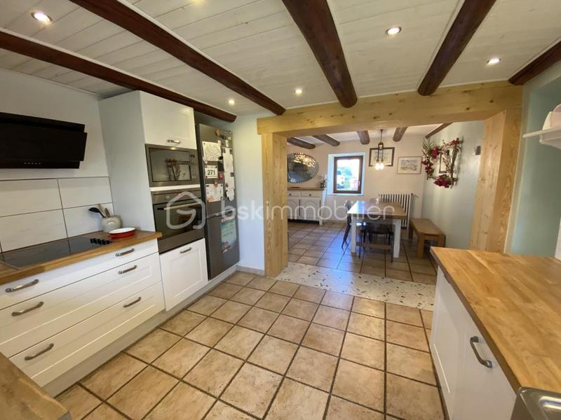 Corps de ferme - 190 m² - 5 pièces