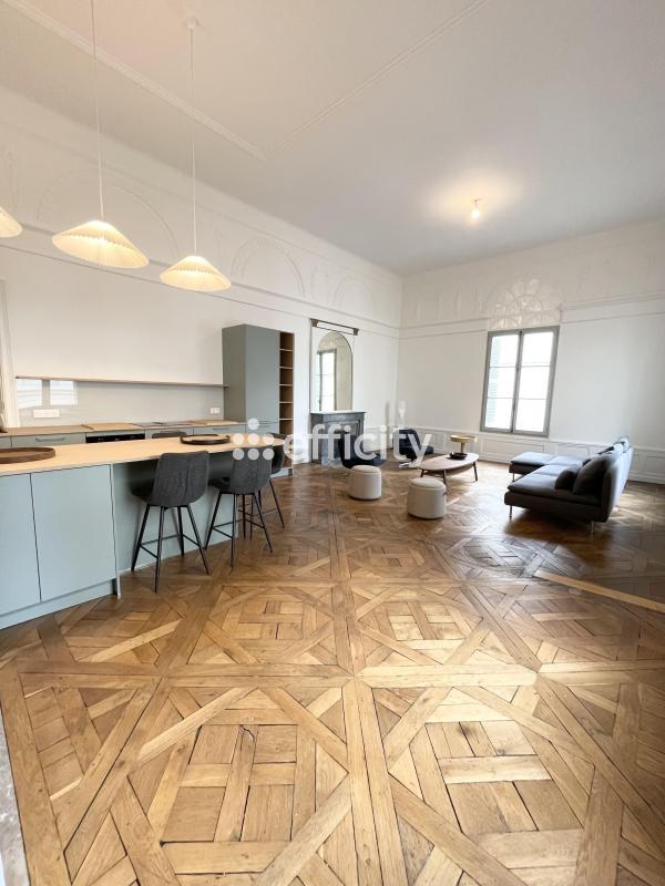 Appartement - 127 m² - 4 pièces