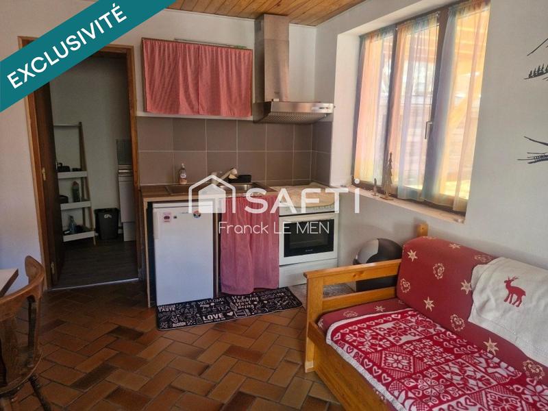 Maison - 200 m² - 7 pièces