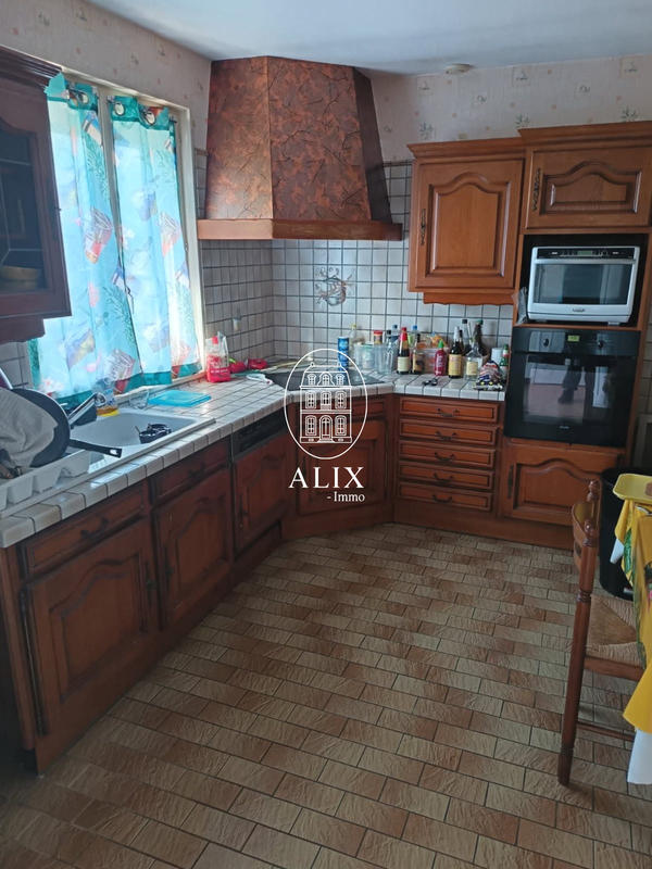 Maison - 84 m² - 4 pièces