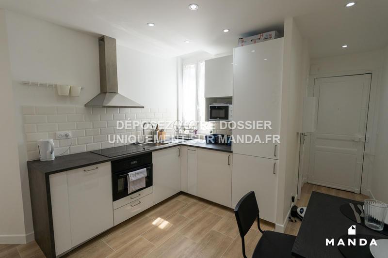 Chambre - 11 m² - 4 pièces