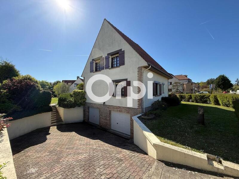 Maison d'architecte - 180 m² - 6 pièces