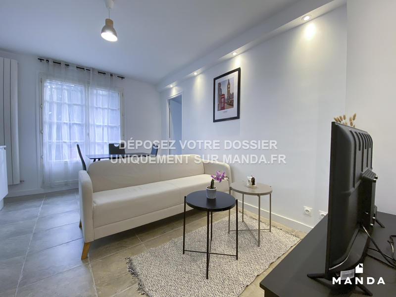 Chambre - 10 m² - 4 pièces