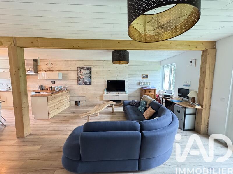 Maison de village - 233 m² - 8 pièces