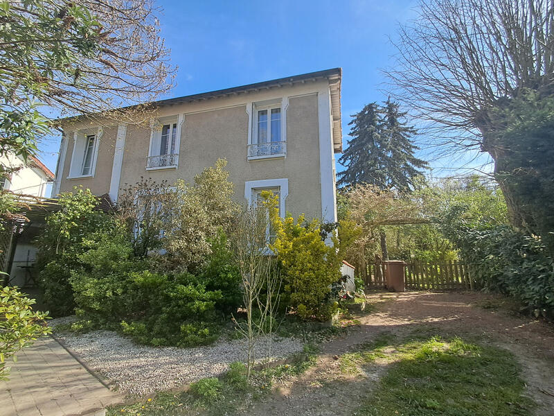 Maison - 135 m² - 5 pièces