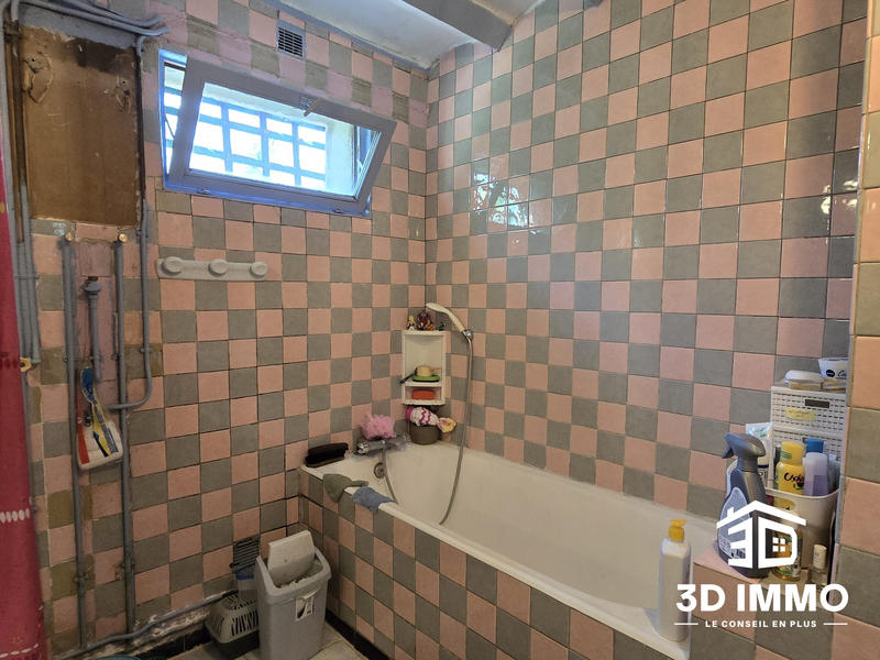 Maison - 151 m² - 8 pièces