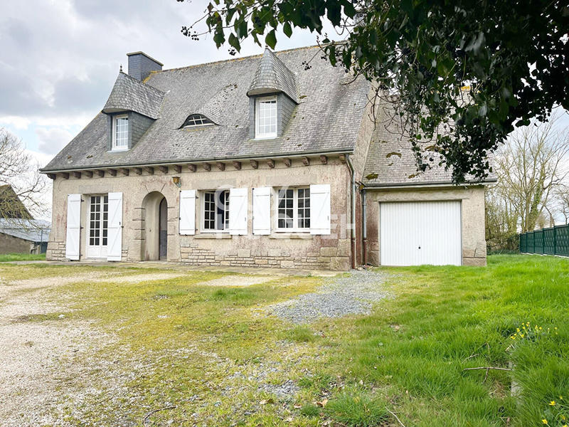 Maison - 122 m² - 5 pièces