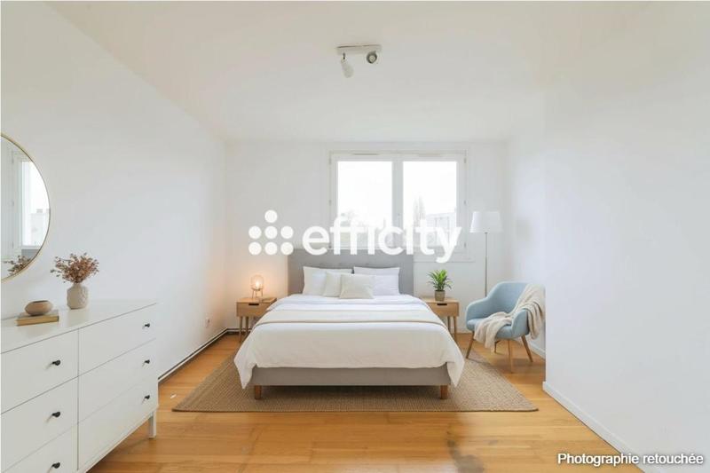 Immeuble - 106 m² - 6 pièces