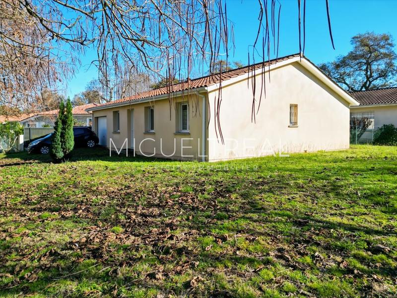 Pavillon - 95 m² - 5 pièces