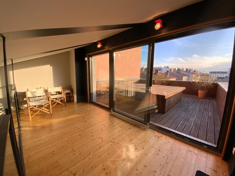 Immeuble - 333 m² - 7 pièces