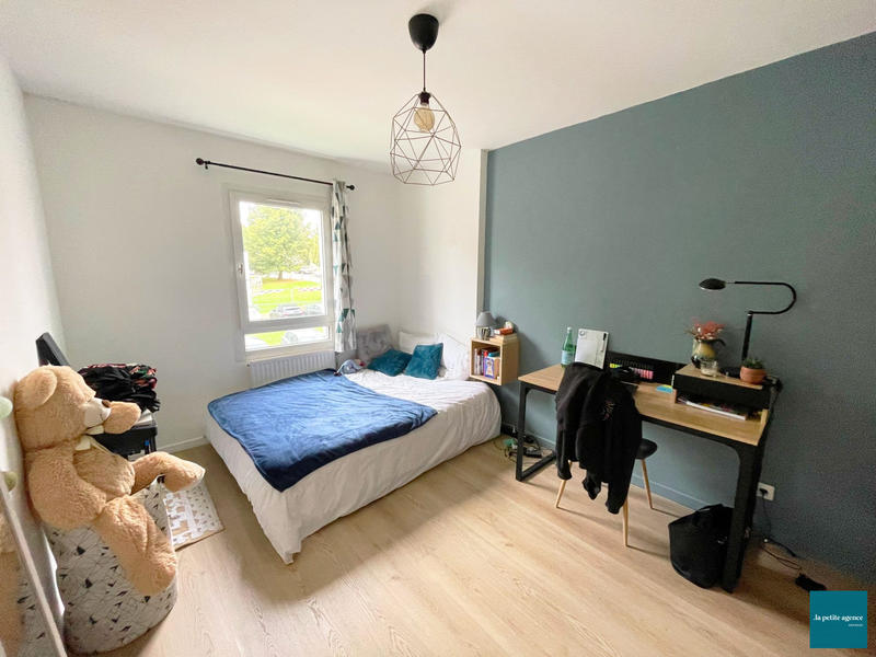 Appartement - 113 m² - 7 pièces