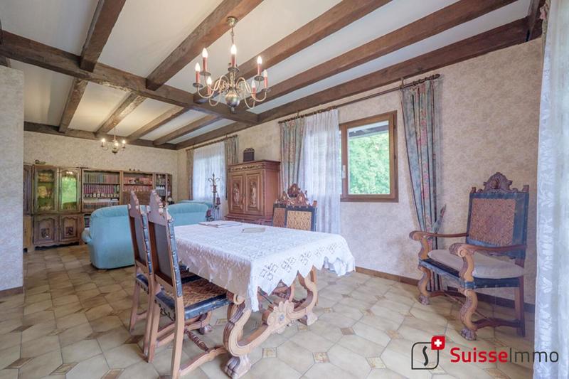 Maison - 190 m² - 8 pièces