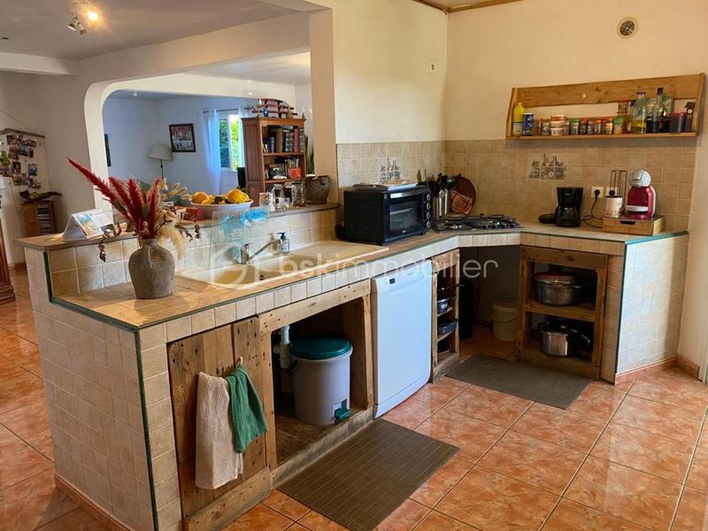 Maison - 165 m² - 7 pièces