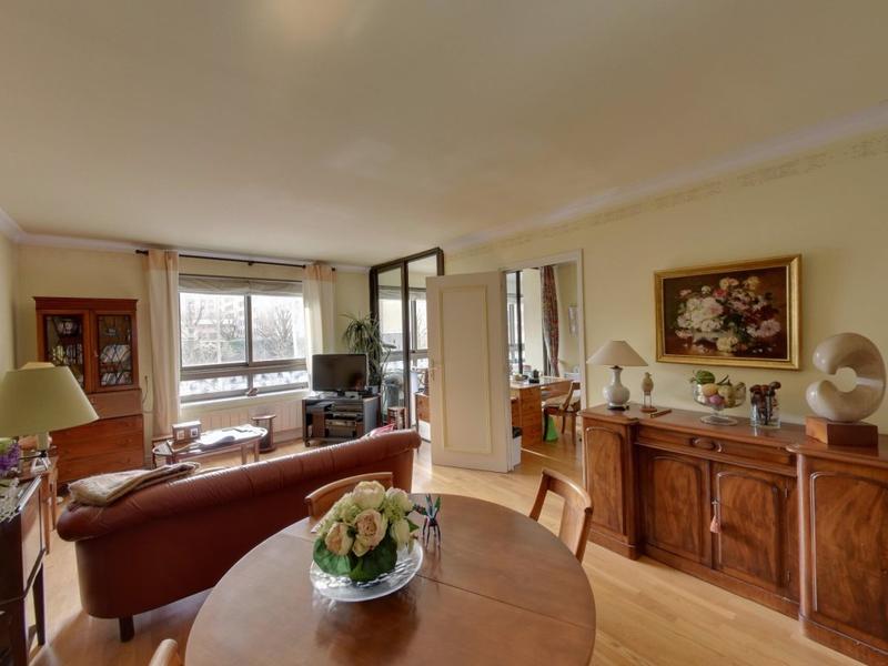 Appartement - 82 m² - 3 pièces