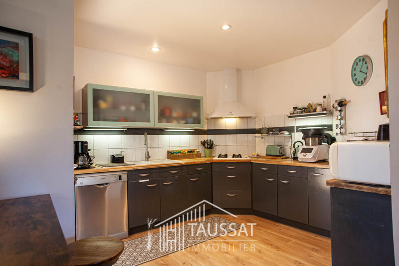 Maison - 147 m² - 6 pièces