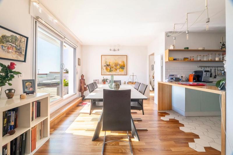 Appartement - 82 m² - 3 pièces