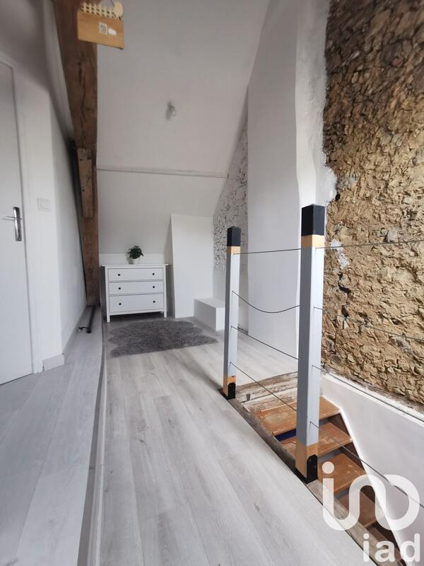 Maison - 215 m² - 7 pièces