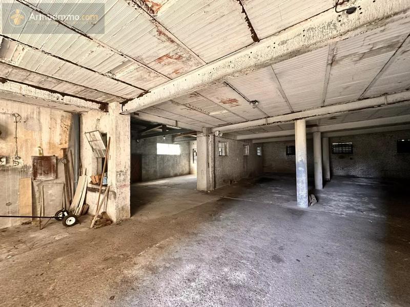 Grange - 280 m² - 2 pièces