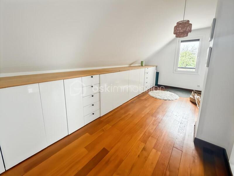 Maison - 119 m² - 6 pièces