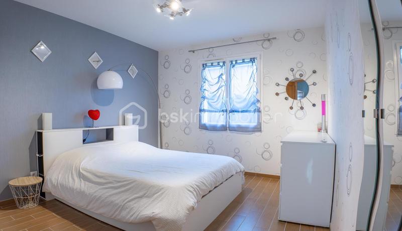 Maison - 138 m² - 5 pièces