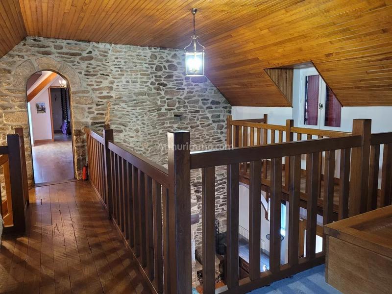 Maison - 180 m² - 7 pièces