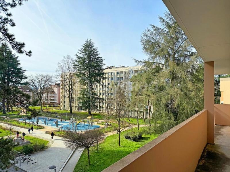 Appartement - 87 m² - 4 pièces