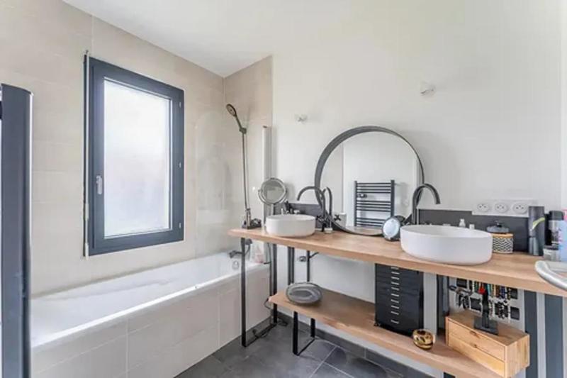 Maison - 79 m² - 4 pièces