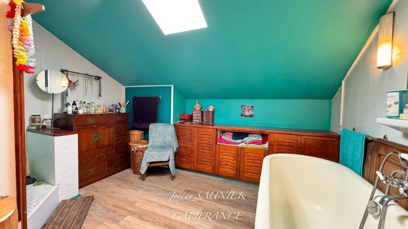 Maison - 170 m² - 7 pièces