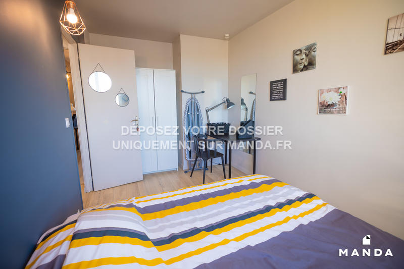 Chambre - 10 m² - 5 pièces