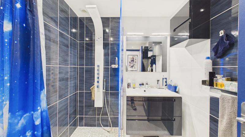 Appartement - 64 m² - 3 pièces