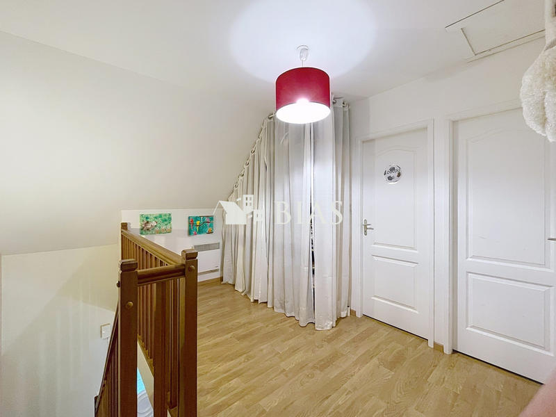 Maison - 134 m² - 7 pièces