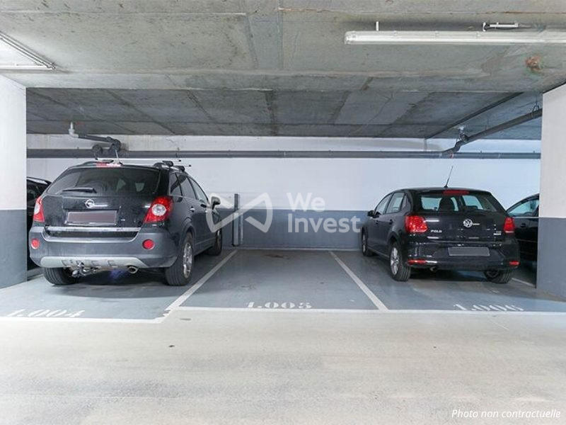 Parking / Garage - 10 m²