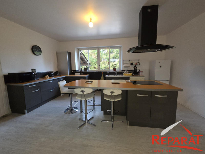 Local d'activités - 1 630 m²