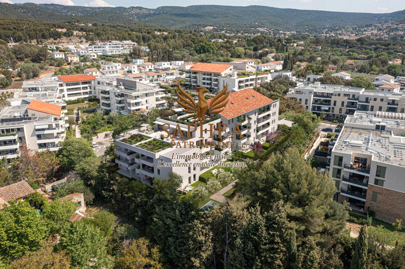 Appartement - 94 m² - 4 pièces