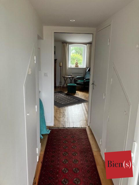 Maison ancienne - 237 m² - 8 pièces