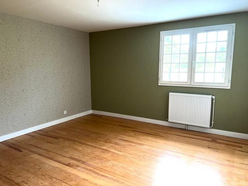 Maison - 263 m² - 9 pièces