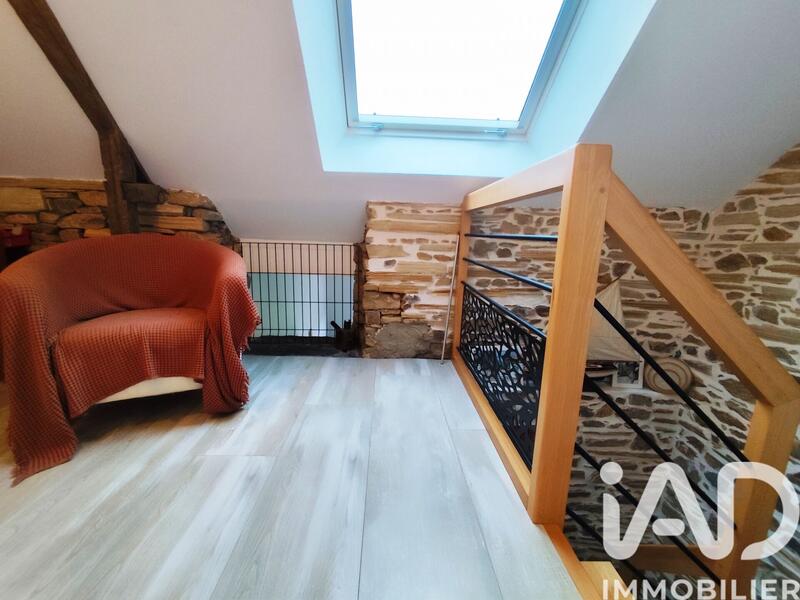 Maison de village - 94 m² - 5 pièces