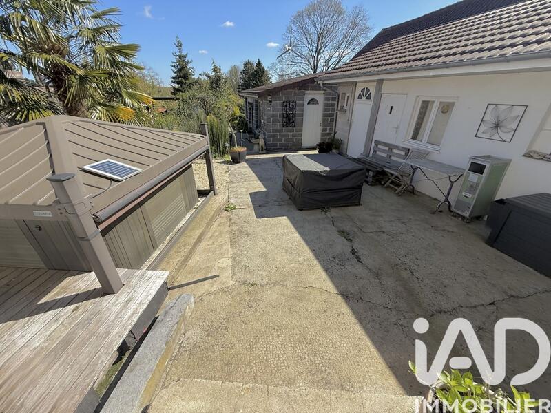 Maison - 132 m² - 6 pièces