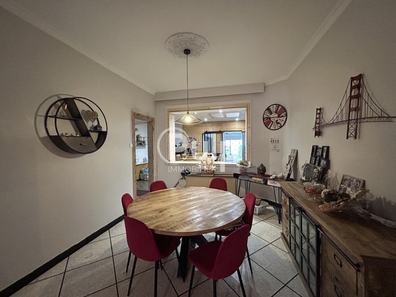 Maison de ville - 135 m² - 7 pièces