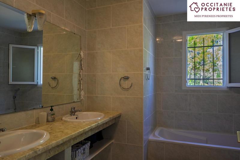 Villa - 155 m² - 6 pièces