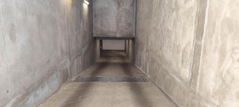 Parking - 14 m²