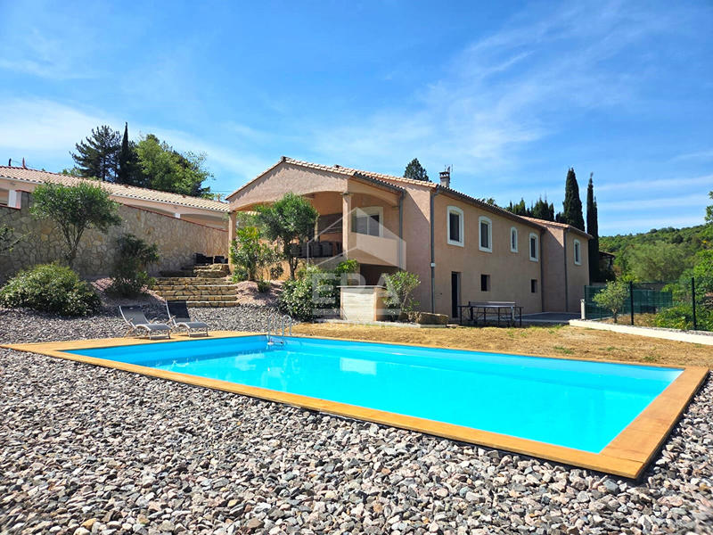 Maison - 194 m² - 6 pièces