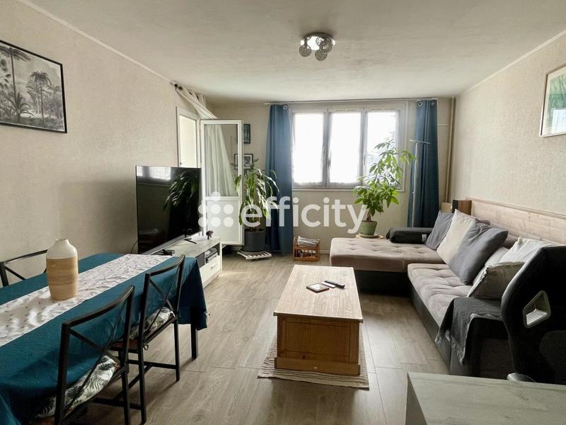 Appartement - 77 m² - 3 pièces