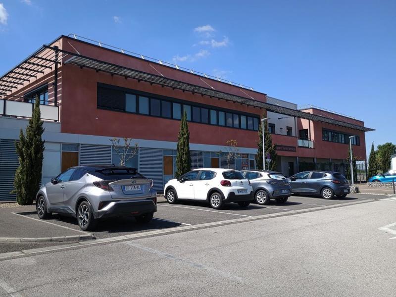 Bureau - 63 m² - 4 pièces