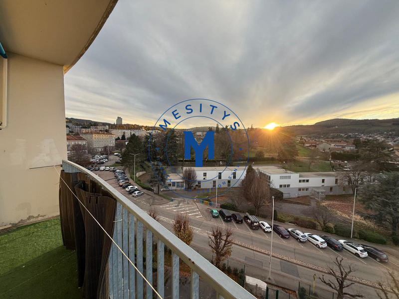 Appartement - 65 m² - 3 pièces