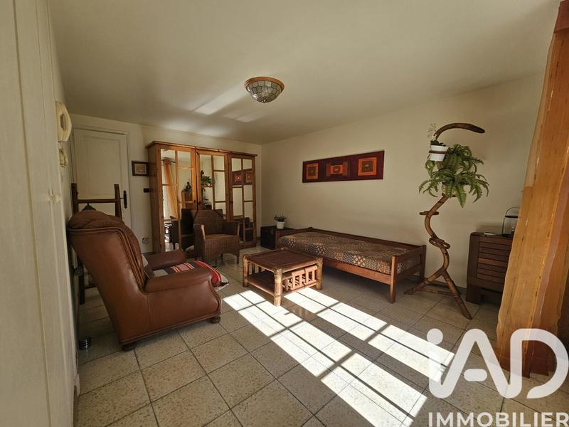 Maison - 197 m² - 8 pièces