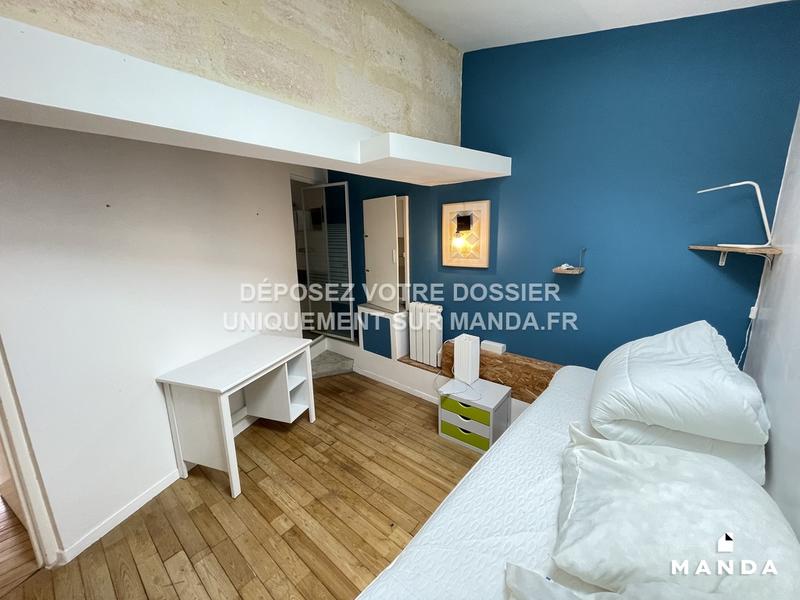 Chambre - 10 m² - 4 pièces